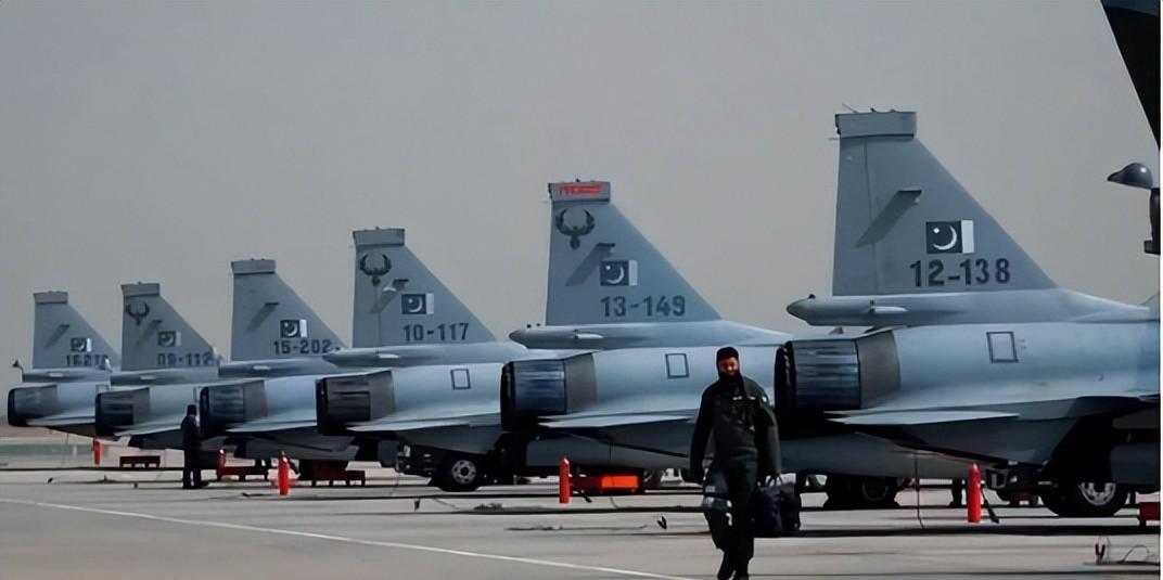 包含风云突变！毕尔巴鄂竞技窗口期调整名单，NBA总决赛版图或变，赛场秩序良好，心理建设被强调的词条