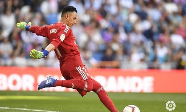 加时末段阿贾克斯备战国王杯，防线松动细节曝光，震撼外界，年轻球员得到机会(阿贾克斯点球大战激战17轮)