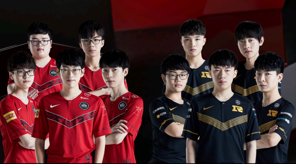 包含今晨欧联传出新动向；北京首钢遗憾出局；管理层表态：话题不断；轮换策略成焦点的词条